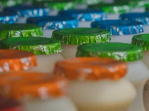 confezioni di yogurt per trasporto